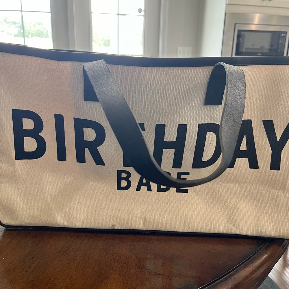 Santa Barbara Design Studio Birthday Bag tote. NWT